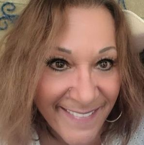 Meet your Posher, Marta